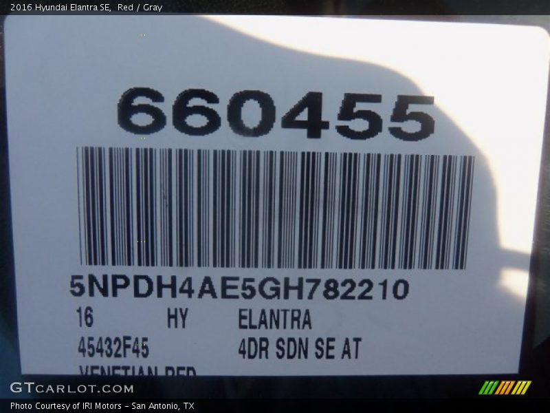 Red / Gray 2016 Hyundai Elantra SE