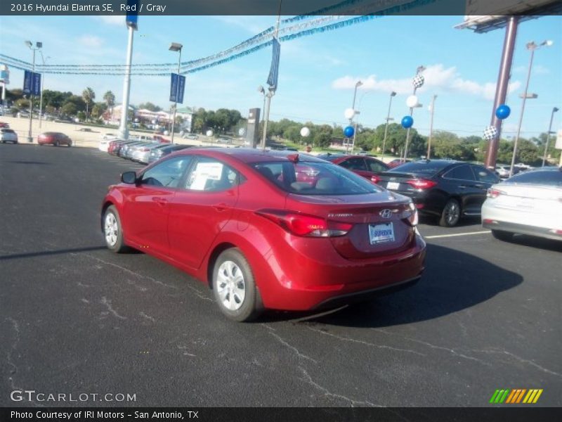 Red / Gray 2016 Hyundai Elantra SE