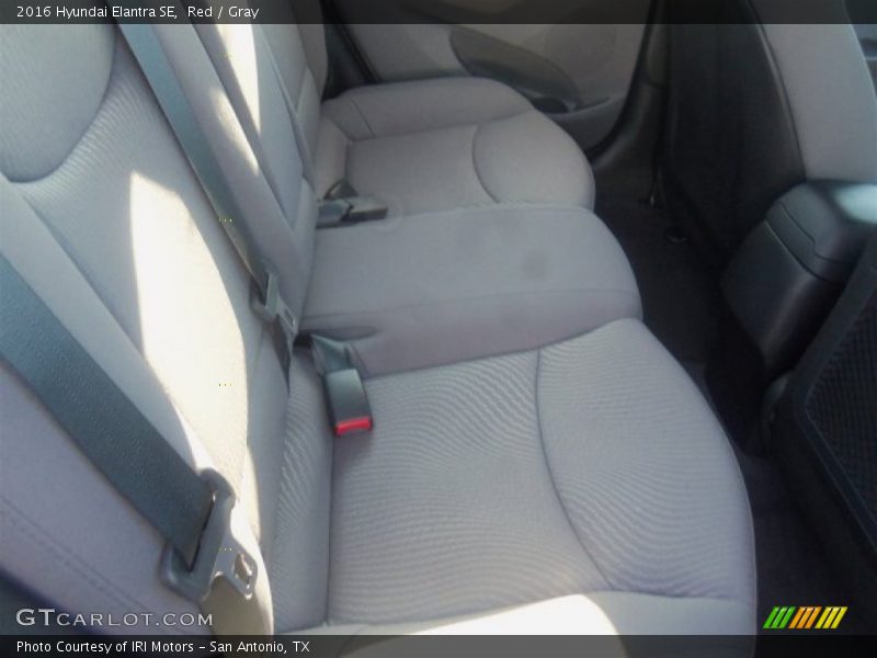 Red / Gray 2016 Hyundai Elantra SE