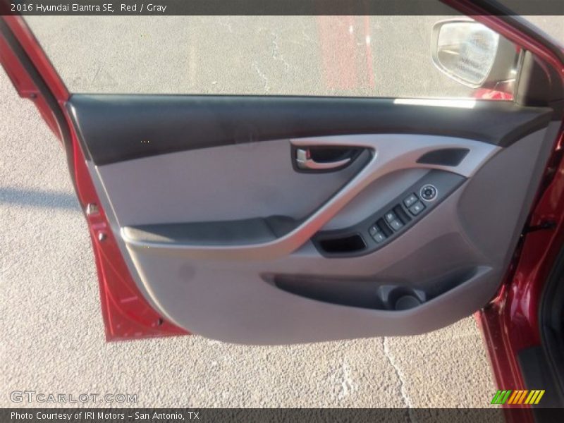 Red / Gray 2016 Hyundai Elantra SE