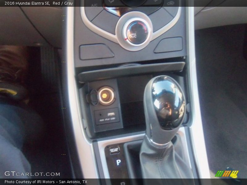 Red / Gray 2016 Hyundai Elantra SE