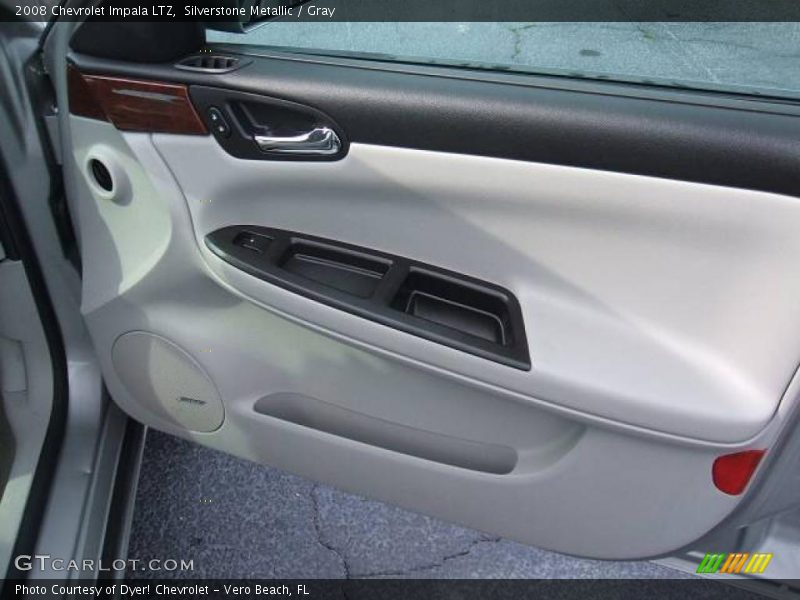 Silverstone Metallic / Gray 2008 Chevrolet Impala LTZ