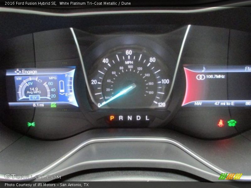 White Platinum Tri-Coat Metallic / Dune 2016 Ford Fusion Hybrid SE