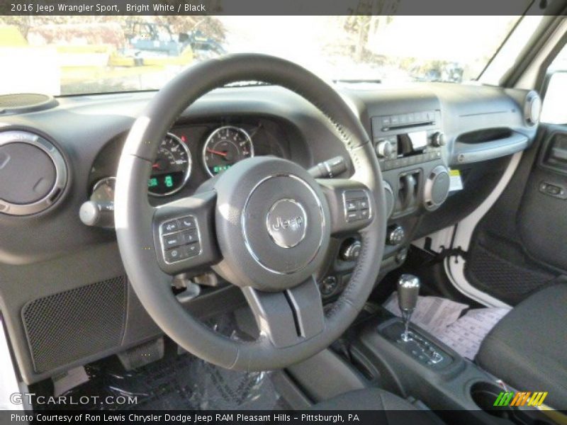 Bright White / Black 2016 Jeep Wrangler Sport