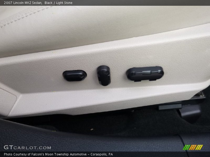 Black / Light Stone 2007 Lincoln MKZ Sedan