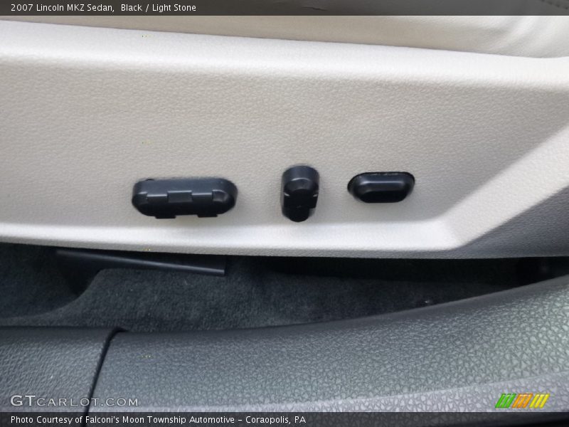 Black / Light Stone 2007 Lincoln MKZ Sedan