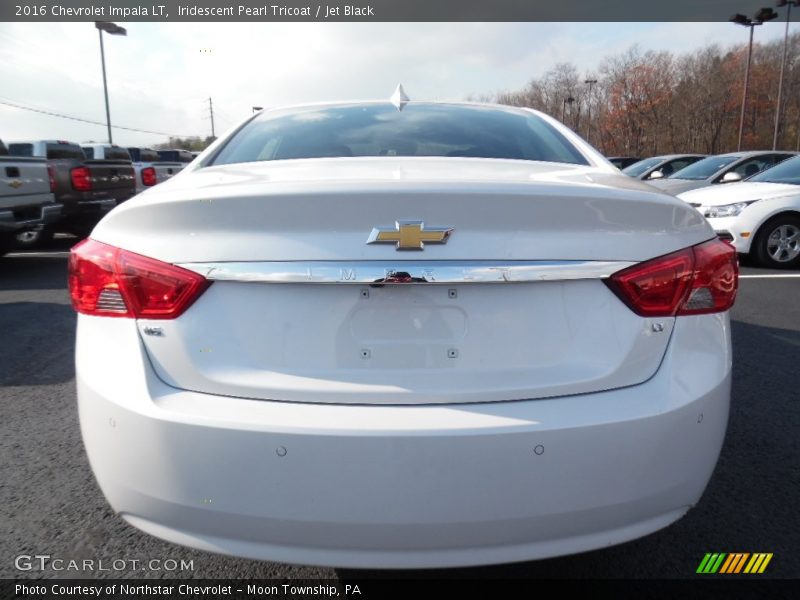 Iridescent Pearl Tricoat / Jet Black 2016 Chevrolet Impala LT
