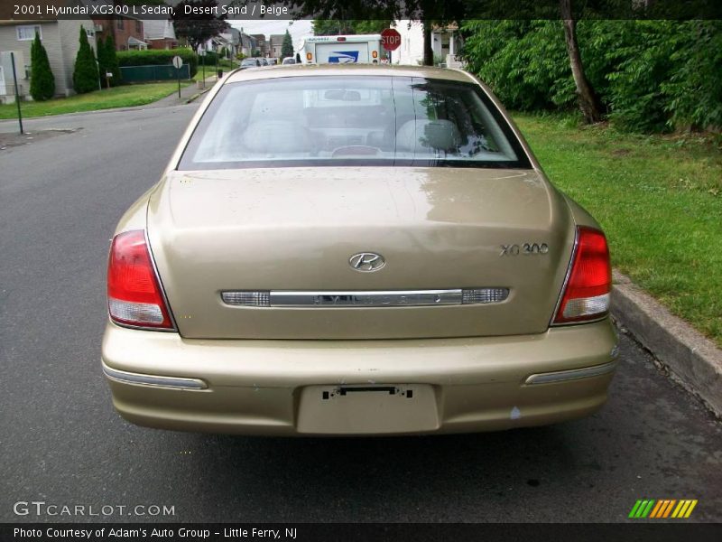 Desert Sand / Beige 2001 Hyundai XG300 L Sedan