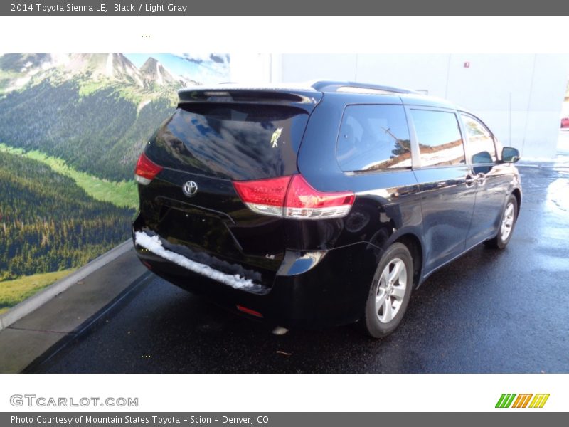 Black / Light Gray 2014 Toyota Sienna LE