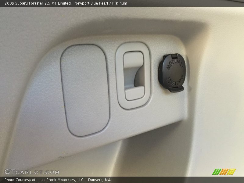 Newport Blue Pearl / Platinum 2009 Subaru Forester 2.5 XT Limited