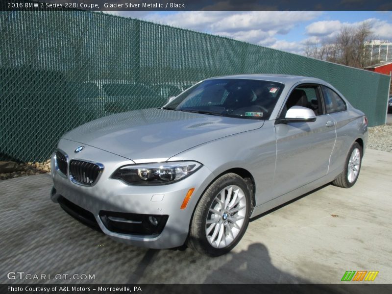 Front 3/4 View of 2016 2 Series 228i Coupe