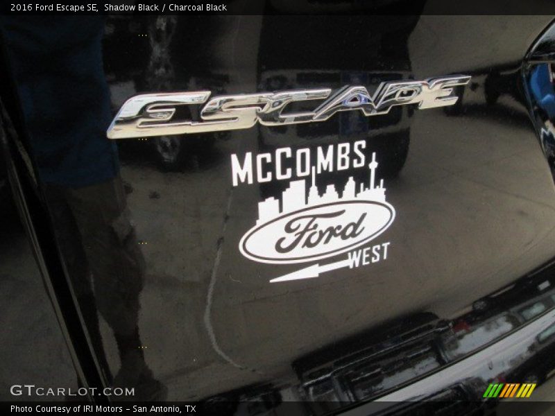 Shadow Black / Charcoal Black 2016 Ford Escape SE