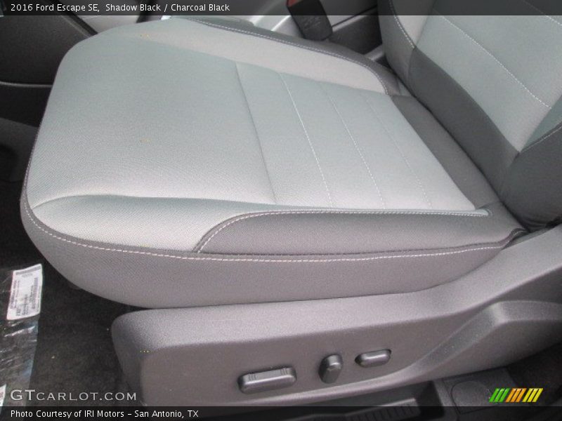 Shadow Black / Charcoal Black 2016 Ford Escape SE
