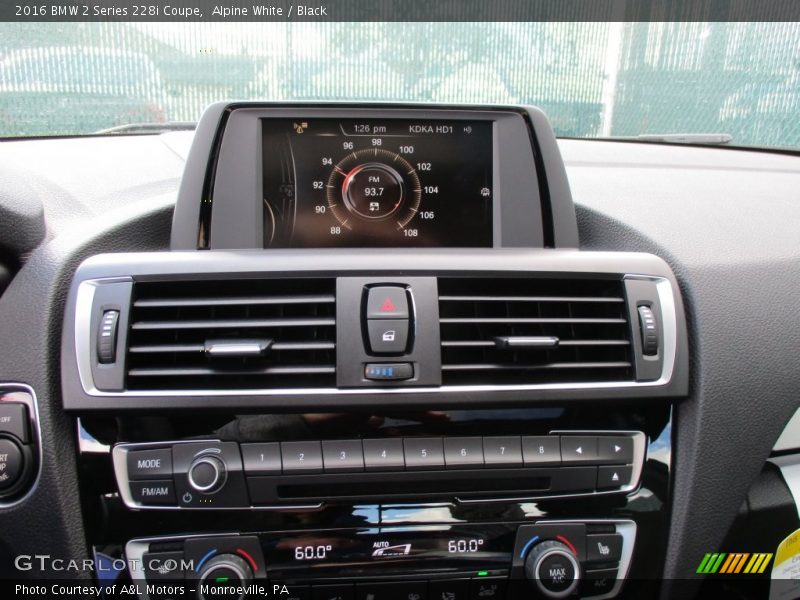 Alpine White / Black 2016 BMW 2 Series 228i Coupe