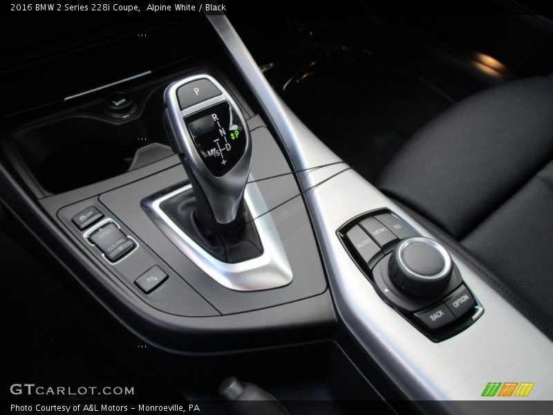 Alpine White / Black 2016 BMW 2 Series 228i Coupe