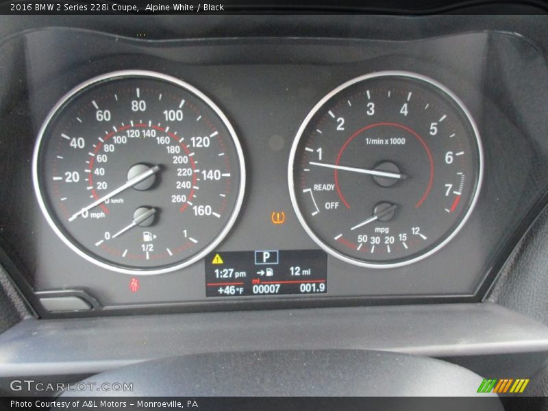 Alpine White / Black 2016 BMW 2 Series 228i Coupe