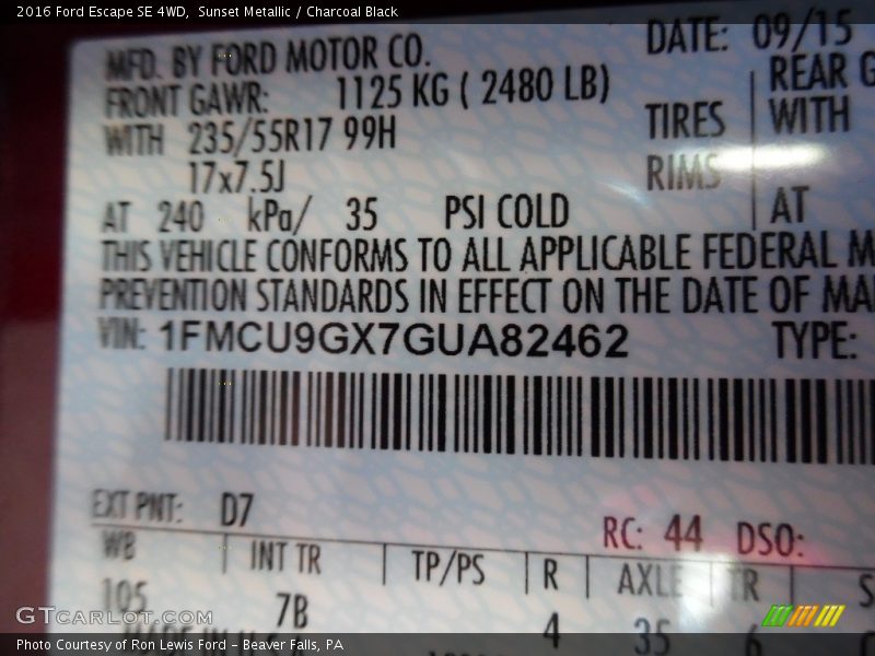 Sunset Metallic / Charcoal Black 2016 Ford Escape SE 4WD