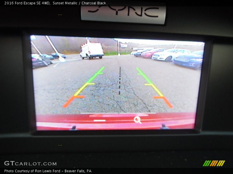 Sunset Metallic / Charcoal Black 2016 Ford Escape SE 4WD