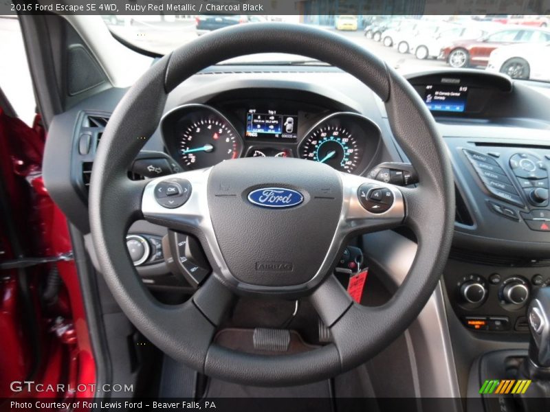 Ruby Red Metallic / Charcoal Black 2016 Ford Escape SE 4WD