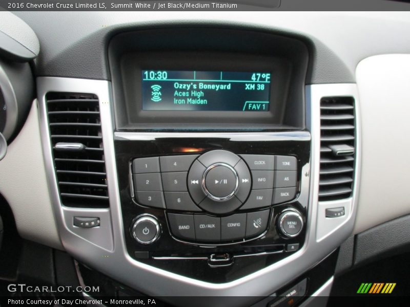 Summit White / Jet Black/Medium Titanium 2016 Chevrolet Cruze Limited LS