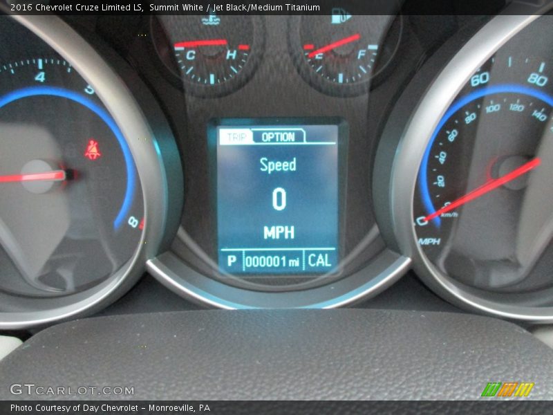 Summit White / Jet Black/Medium Titanium 2016 Chevrolet Cruze Limited LS