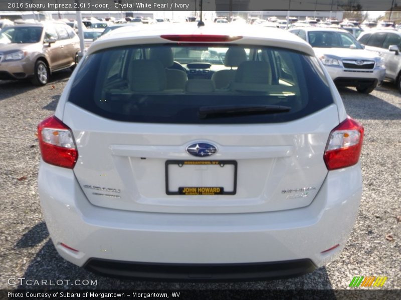 Crystal White Pearl / Ivory 2016 Subaru Impreza 2.0i 5-door