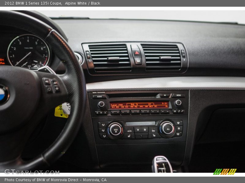 Alpine White / Black 2012 BMW 1 Series 135i Coupe