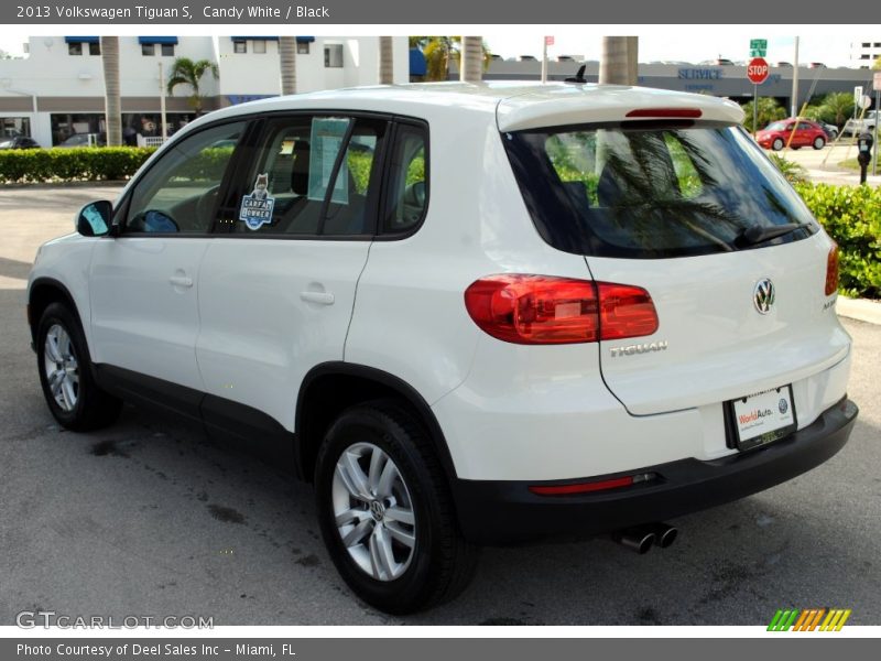Candy White / Black 2013 Volkswagen Tiguan S