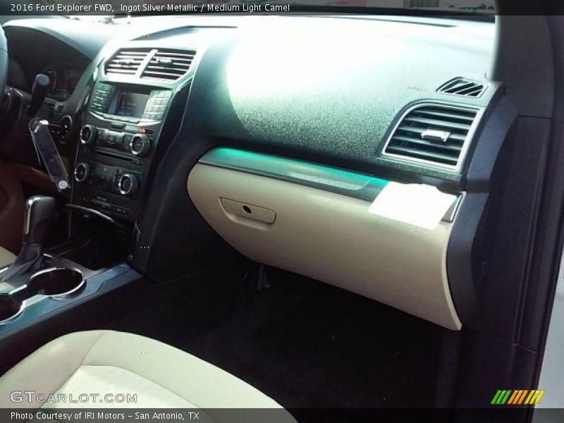 Ingot Silver Metallic / Medium Light Camel 2016 Ford Explorer FWD