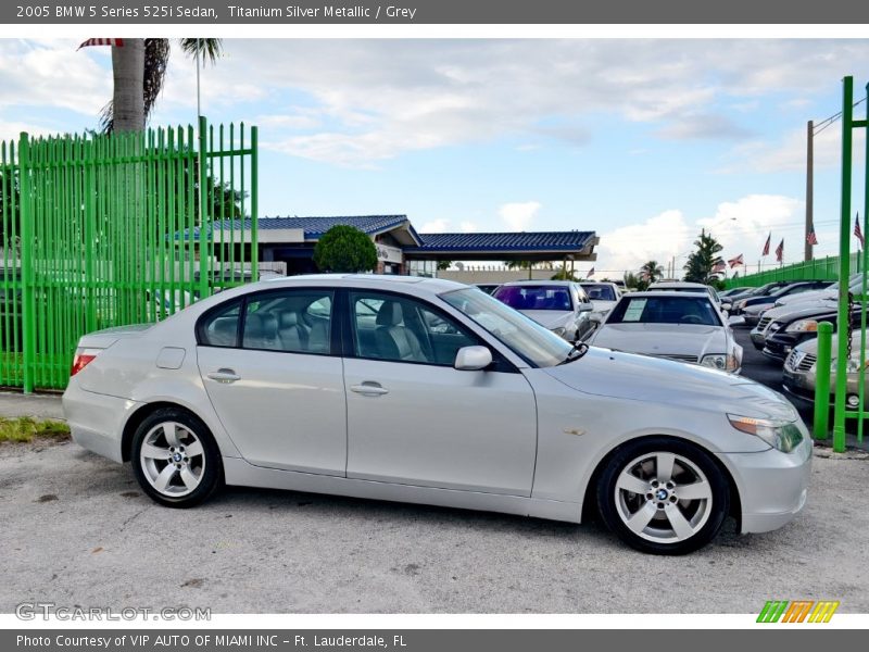 Titanium Silver Metallic / Grey 2005 BMW 5 Series 525i Sedan