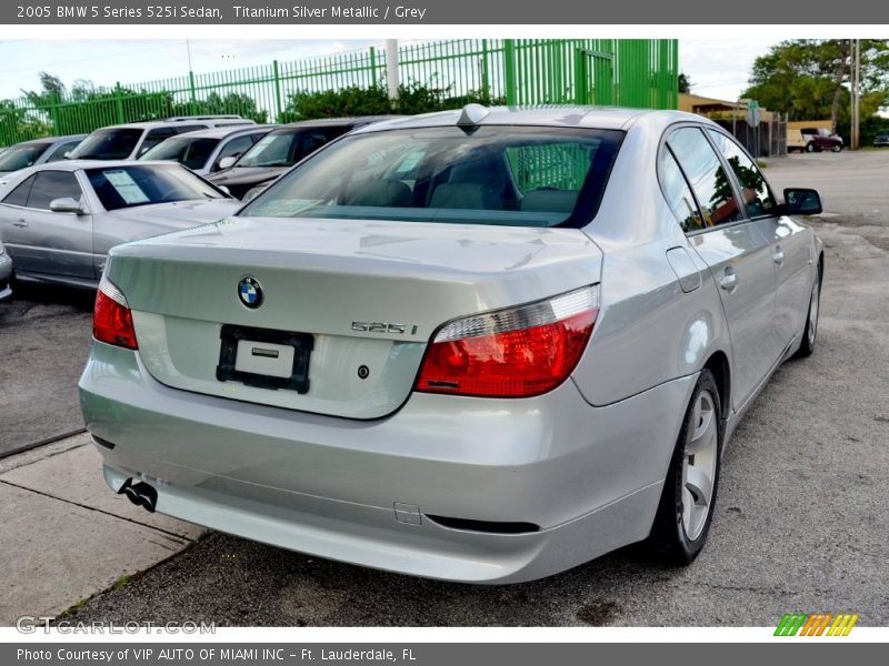 Titanium Silver Metallic / Grey 2005 BMW 5 Series 525i Sedan