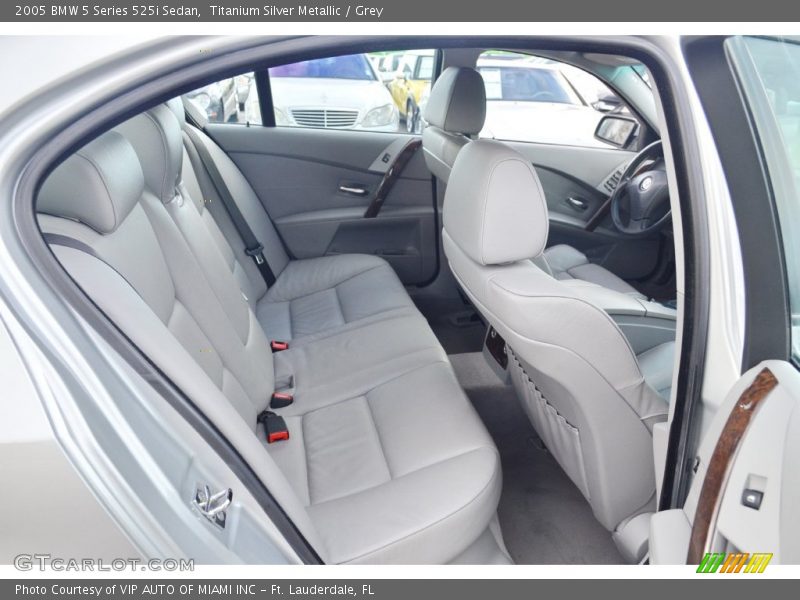Titanium Silver Metallic / Grey 2005 BMW 5 Series 525i Sedan