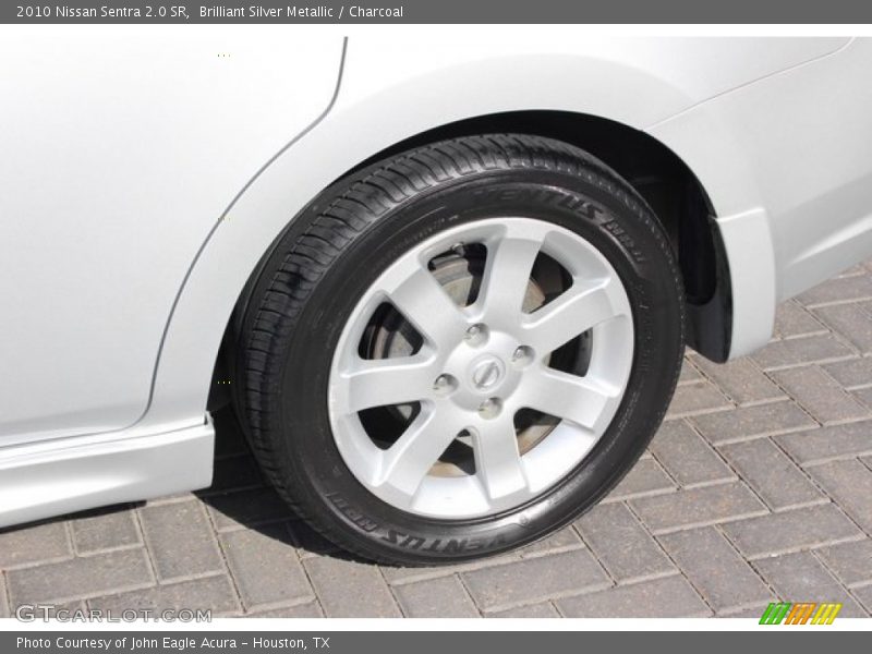 Brilliant Silver Metallic / Charcoal 2010 Nissan Sentra 2.0 SR
