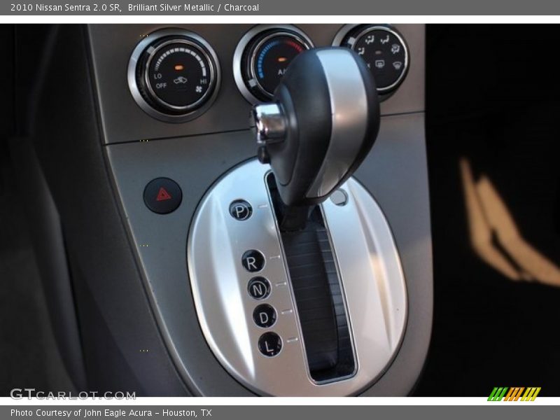 Brilliant Silver Metallic / Charcoal 2010 Nissan Sentra 2.0 SR
