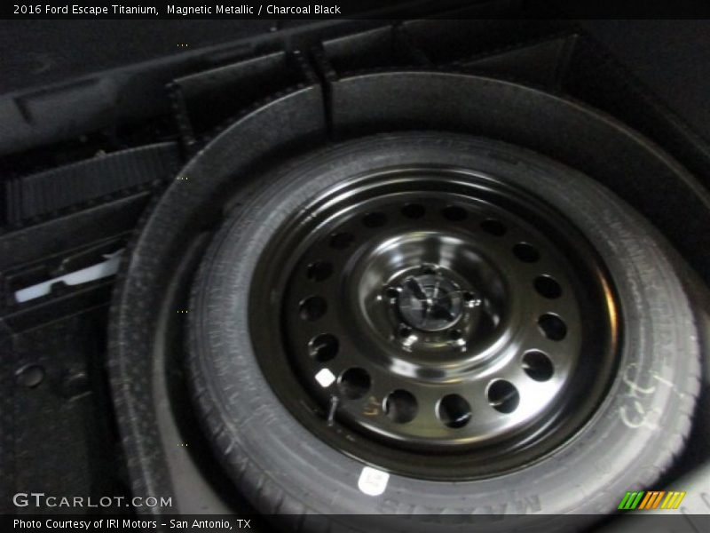Magnetic Metallic / Charcoal Black 2016 Ford Escape Titanium