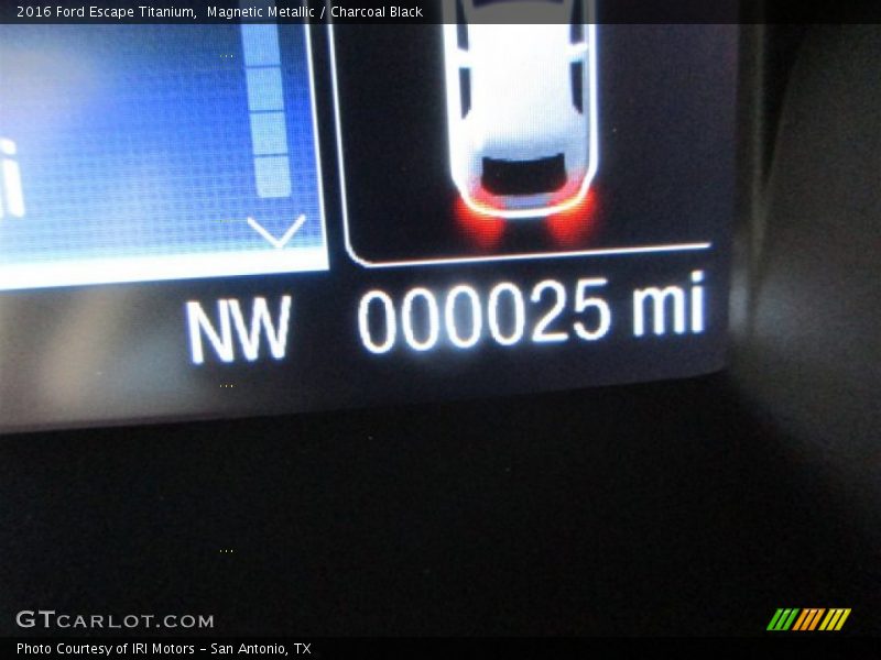 Magnetic Metallic / Charcoal Black 2016 Ford Escape Titanium