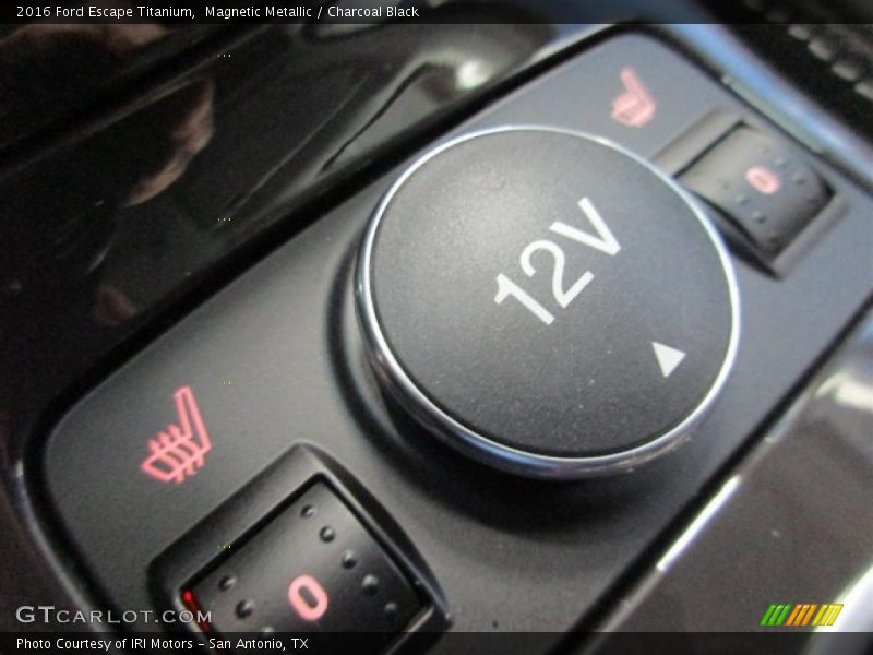 Magnetic Metallic / Charcoal Black 2016 Ford Escape Titanium