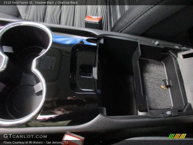 Shadow Black / Charcoal Black 2016 Ford Fusion SE