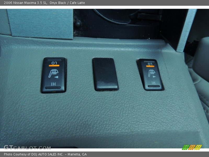 Onyx Black / Cafe Latte 2006 Nissan Maxima 3.5 SL