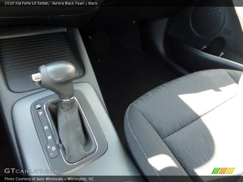 Aurora Black Pearl / Black 2016 Kia Forte LX Sedan