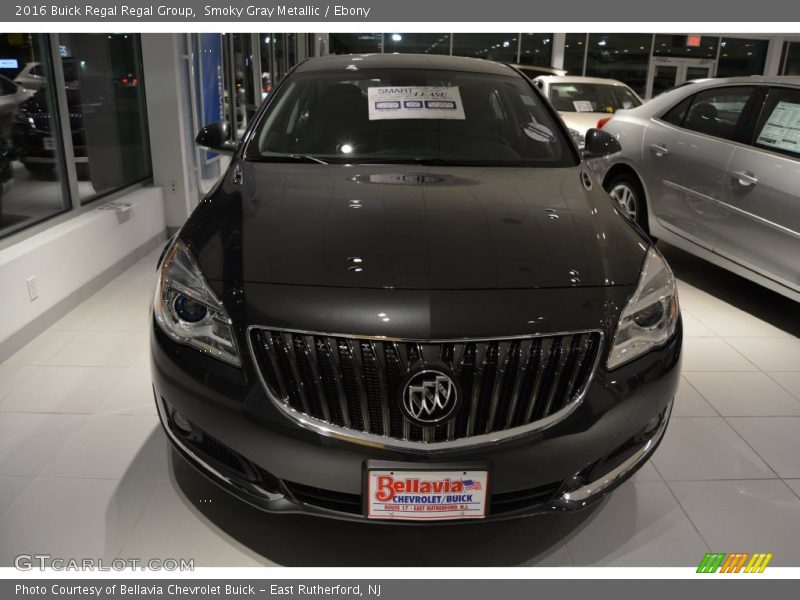 Smoky Gray Metallic / Ebony 2016 Buick Regal Regal Group