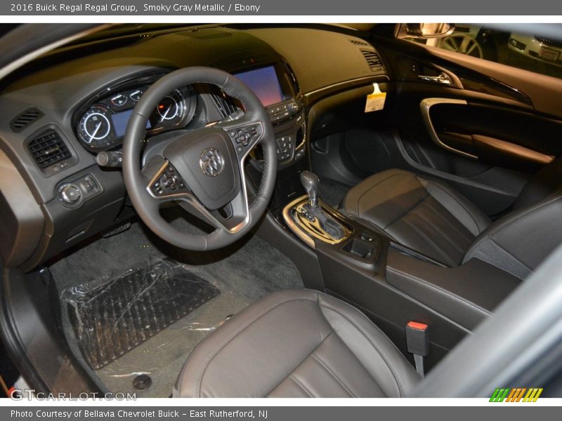 Smoky Gray Metallic / Ebony 2016 Buick Regal Regal Group