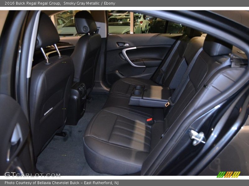 Smoky Gray Metallic / Ebony 2016 Buick Regal Regal Group