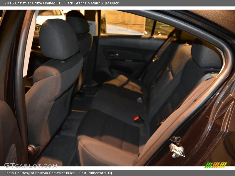 Black Granite Metallic / Jet Black 2016 Chevrolet Cruze Limited LT