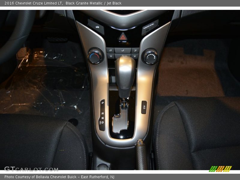 Black Granite Metallic / Jet Black 2016 Chevrolet Cruze Limited LT