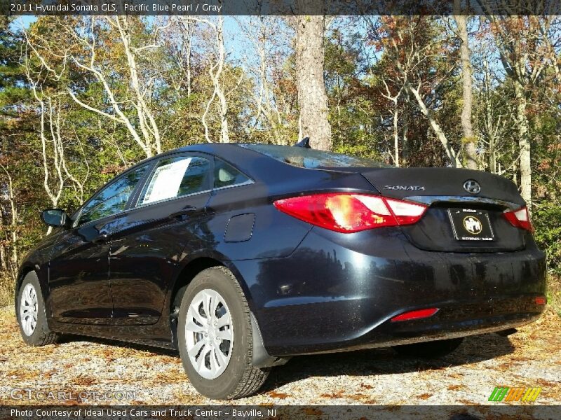 Pacific Blue Pearl / Gray 2011 Hyundai Sonata GLS
