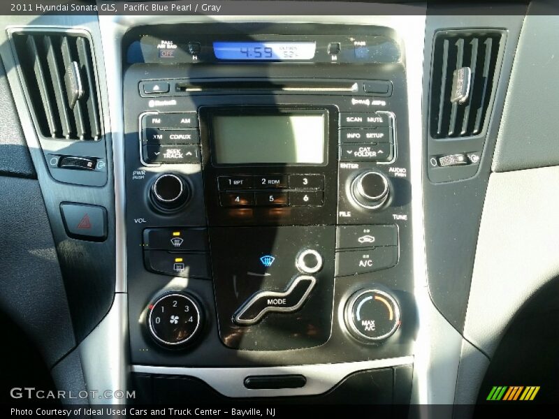 Pacific Blue Pearl / Gray 2011 Hyundai Sonata GLS