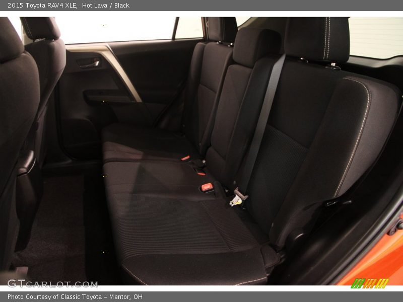Hot Lava / Black 2015 Toyota RAV4 XLE