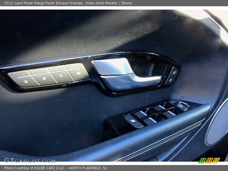 Indus Silver Metallic / Ebony 2012 Land Rover Range Rover Evoque Prestige