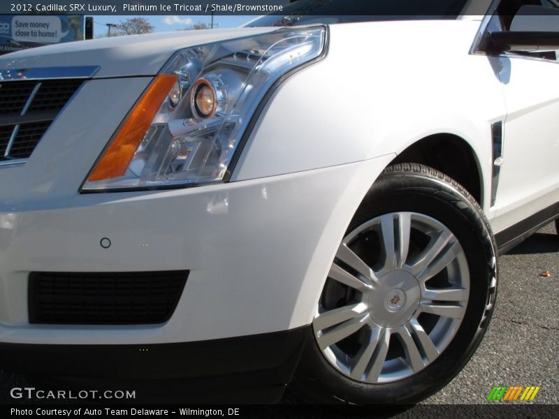 Platinum Ice Tricoat / Shale/Brownstone 2012 Cadillac SRX Luxury